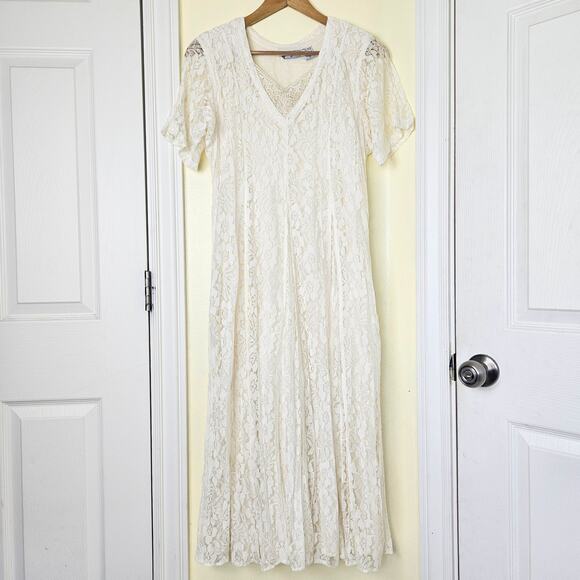 Vintage 90s White Lace Dress Bridal Coquette Angel Romantic Modest Size S - Picture 6 of 10